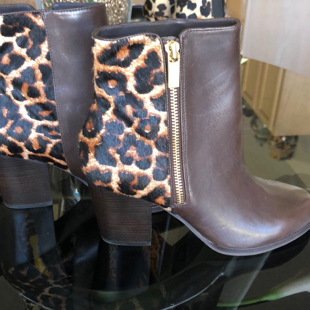 Boot - Picture 4 of 5